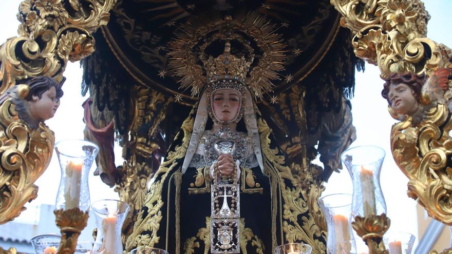 2294798-remedio-de-animas-celebrara-en-la-catedral-de-cordoba-los-50-anos-de-su-titular-mariana