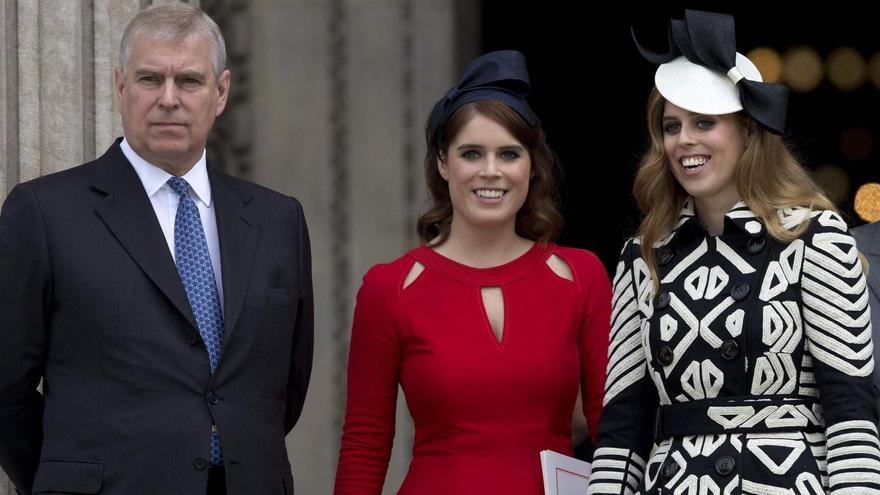 2326701-las-hijas-del-exprincipe-andres-beatriz-y-eugenia-conservaran-sus-titulos-reales-como6904ae272f1b5